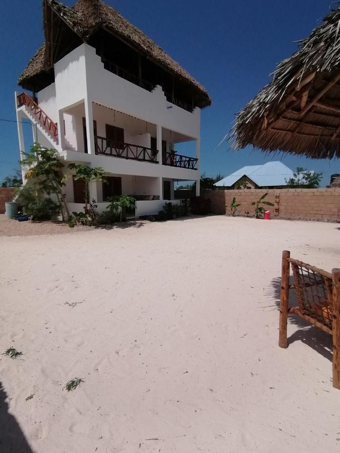 New Arisen Bungalows Bwejuu Zewnętrze zdjęcie