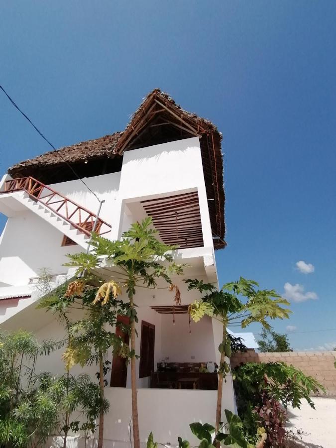 New Arisen Bungalows Bwejuu Zewnętrze zdjęcie